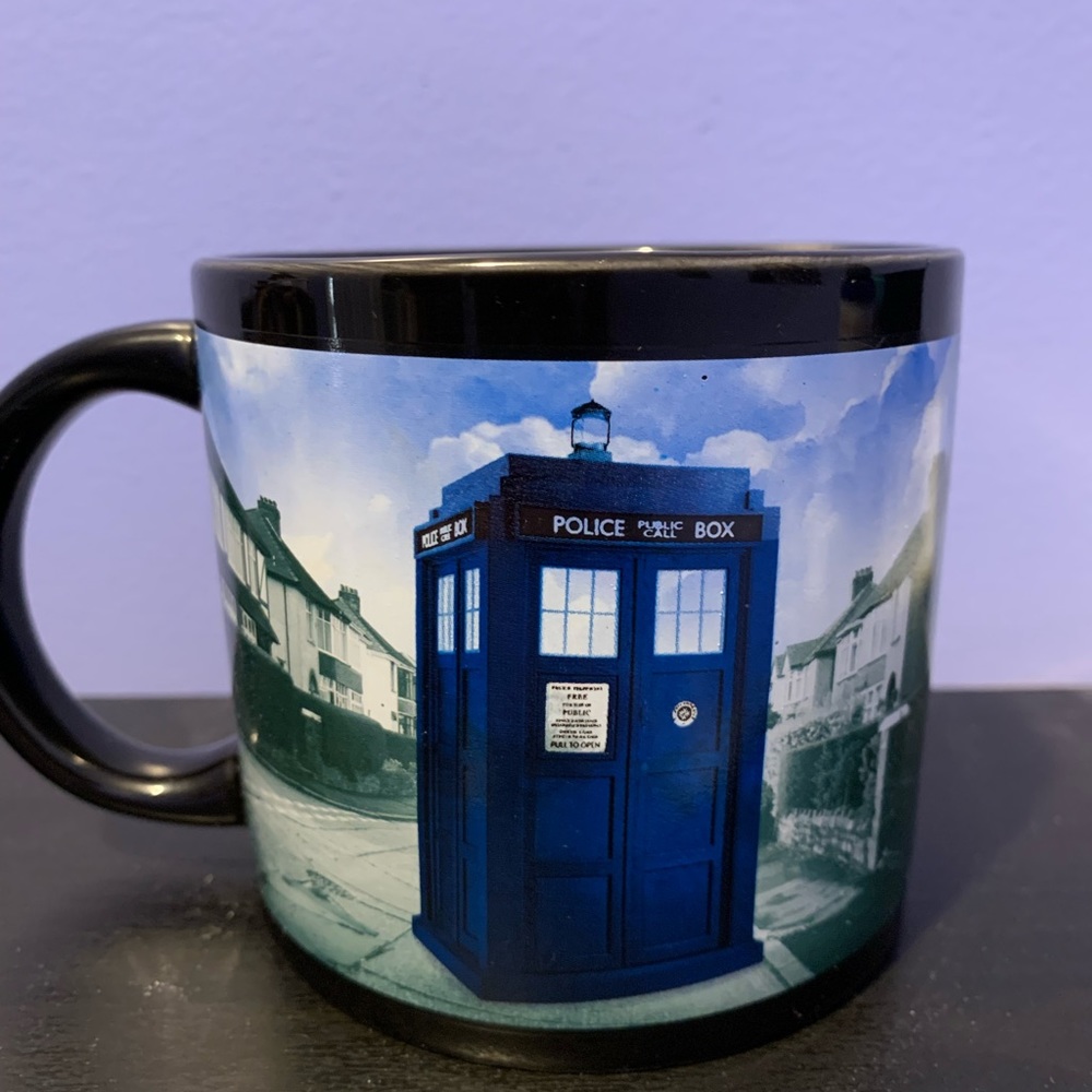 Dr Who Tardis disappearing mug